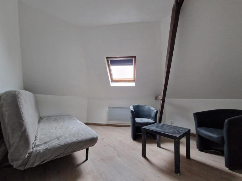 Studio - 13 m² - 1 pièce