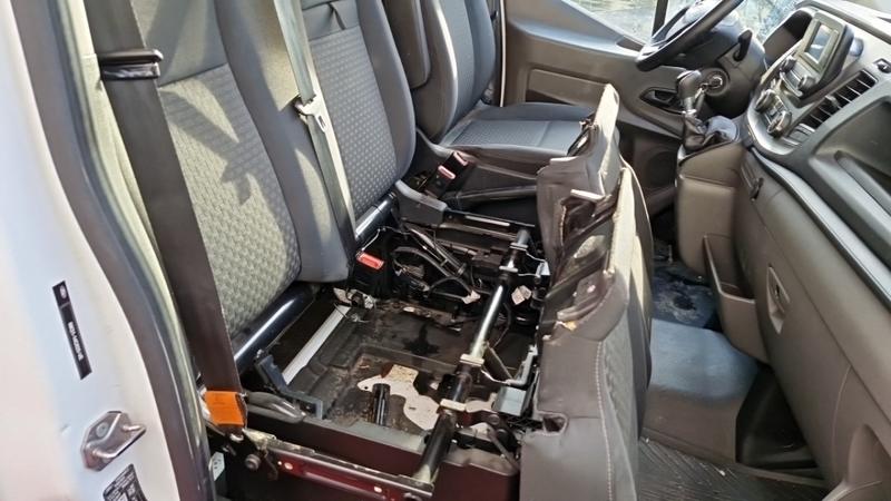 Ford Transit Cabine Approfondie P350 l4h3 2.0 ecoblue 170 Trend business 6 Places