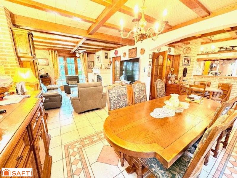 Maison - 150 m² - 10 pièces