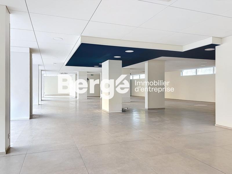 Local commercial - 394 m²