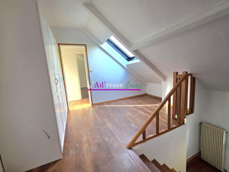 Maison - 169 m² - 8 pièces