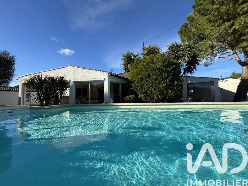 Maison - 200 m² - 7 pièces