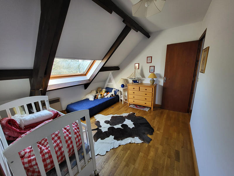 Maison - 172 m² - 7 pièces