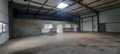 Local d'activités - 582 m² - 6 pièces
