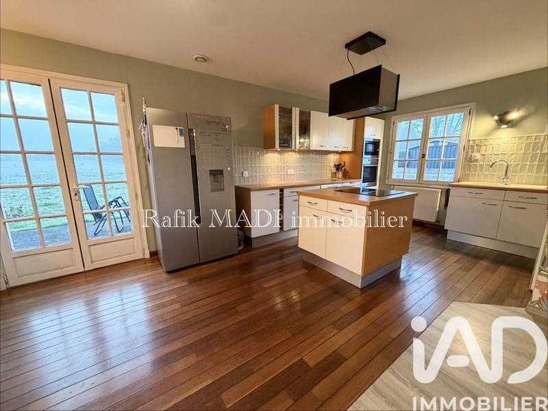 Maison - 150 m² - 6 pièces