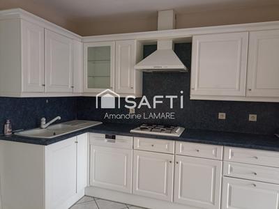 Maison de ville - 104 m² - 6 pièces