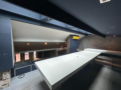 Local commercial - 120 m² - 1 pièce