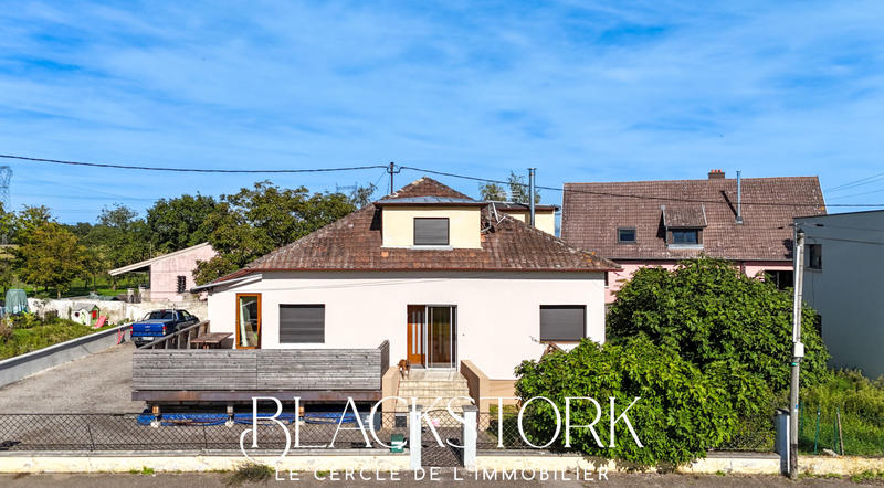 Maison - 180 m² - 6 pièces