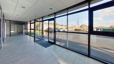 Bureau - 1 560 m² - 18 pièces