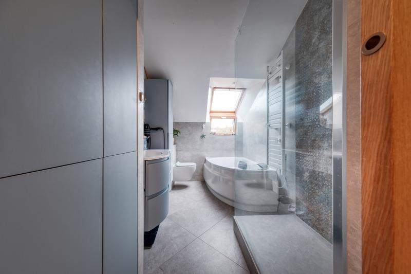 Appartement - 106 m² - 4 pièces