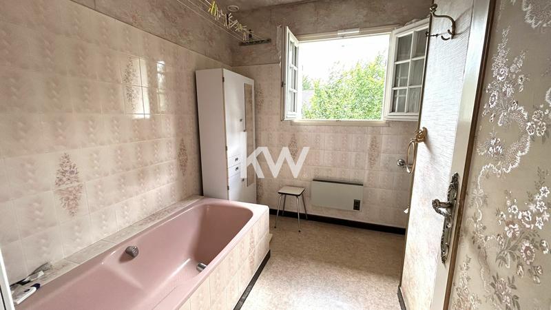 Maison - 86 m² - 4 pièces