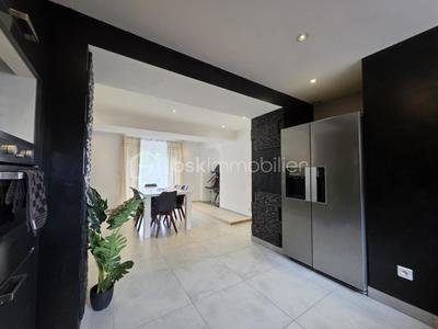 Maison ancienne - 145 m² - 6 pièces