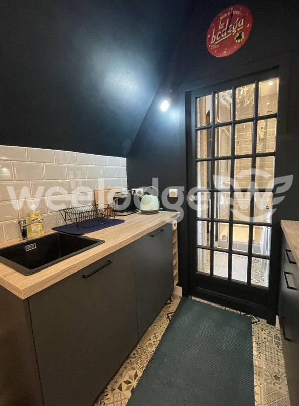 Bureau - 30 m² - 2 pièces