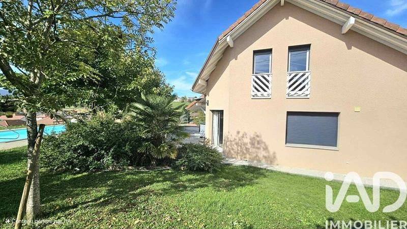Maison - 136 m² - 6 pièces