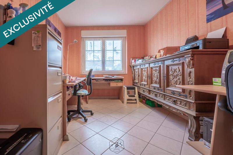 Maison - 315 m² - 11 pièces