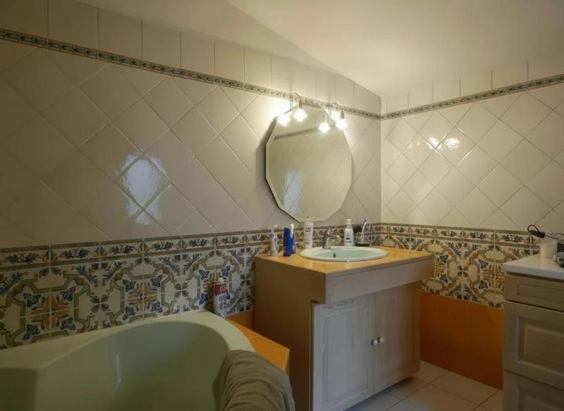 Maison - 105 m² - 3 pièces