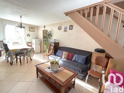 Maison - 93 m² - 5 pièces