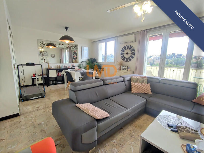 Appartement - 70 m² - 4 pièces