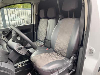 Renault Kangoo Maxi 1.5 Dci 115cv Gps/Radars Ar/ 3 Places/ Clim