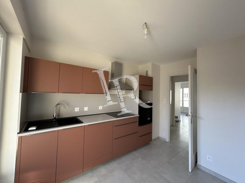 Appartement - 70 m² - 3 pièces