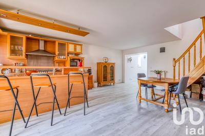 Maison - 152 m² - 6 pièces