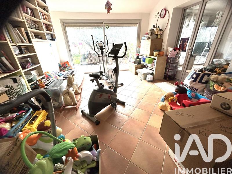 Maison - 275 m² - 7 pièces