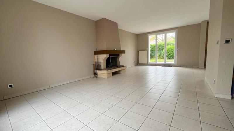 Maison - 140 m² - 6 pièces