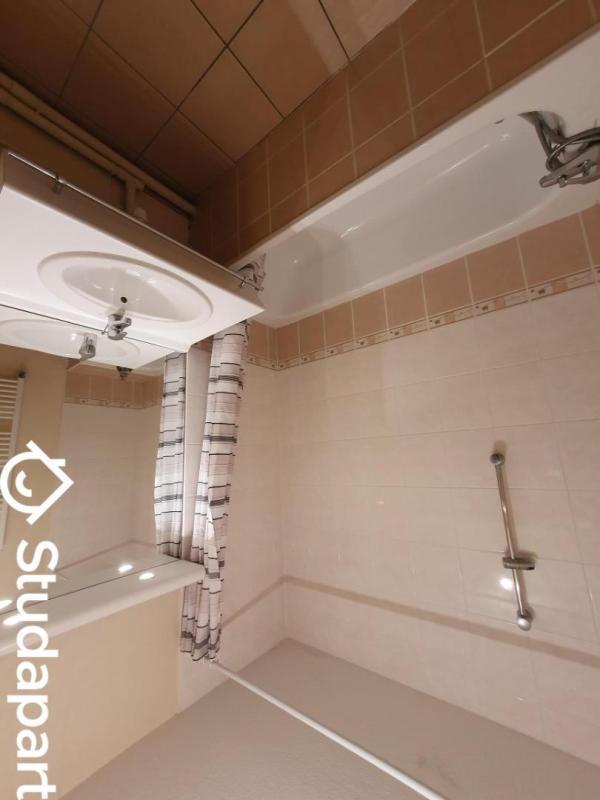 Chambre - 14 m² - 1 pièce