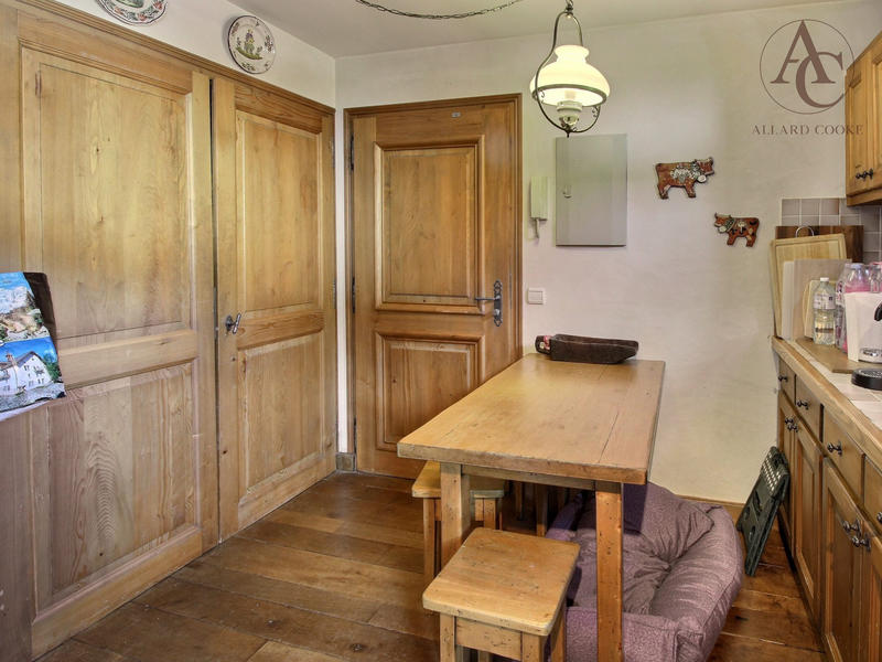 Appartement - 98 m² - 4 pièces