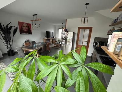Maison - 110 m² - 8 pièces