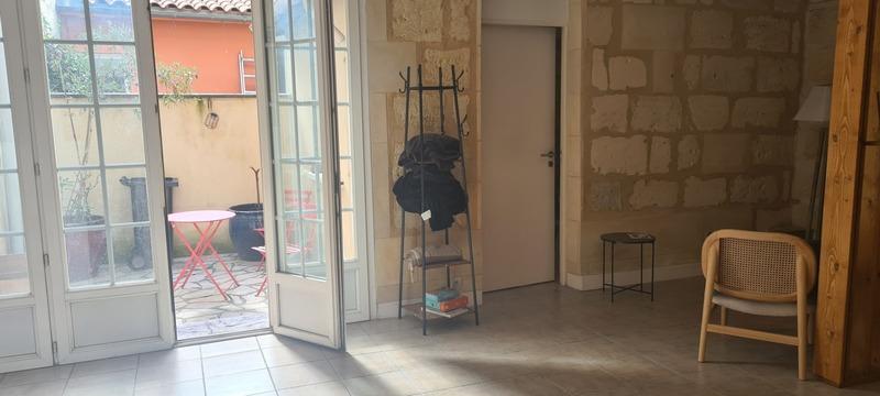 Appartement - 85 m² - 3 pièces