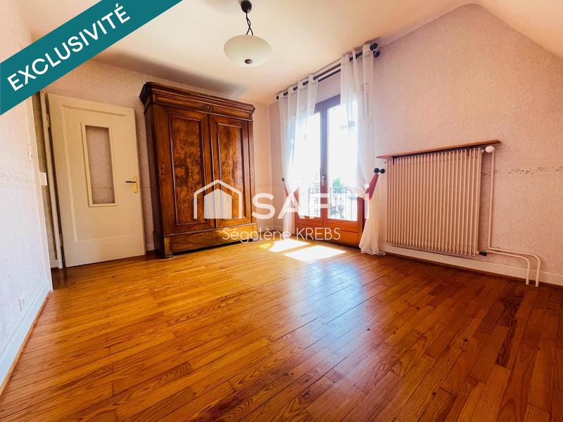 Maison - 160 m² - 8 pièces