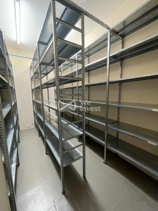 Bureau - 163 m² - 8 pièces