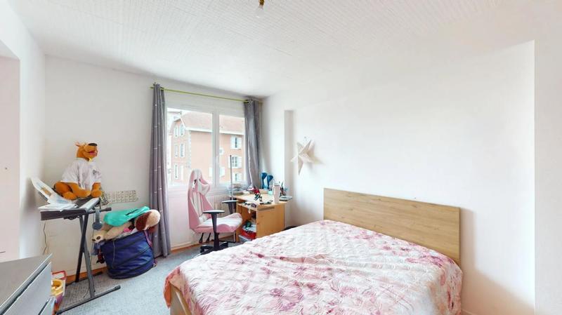 Appartement - 79 m² - 3 pièces