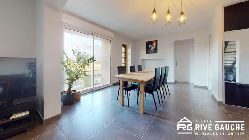 Maison - 179 m² - 6 pièces