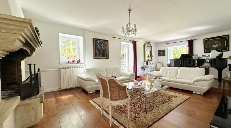 Maison bourgeoise - 400 m² - 10 pièces