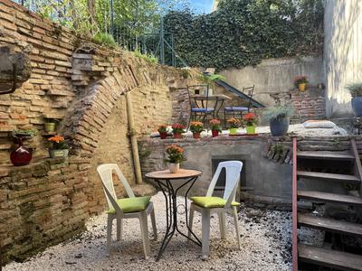 Parking / Garage - 30 m²