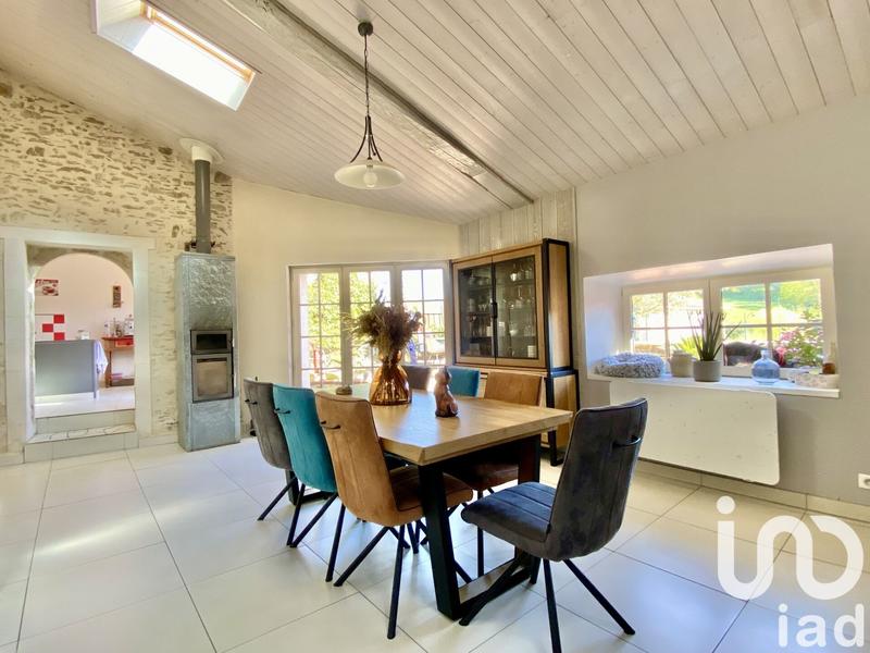 Maison - 185 m² - 6 pièces