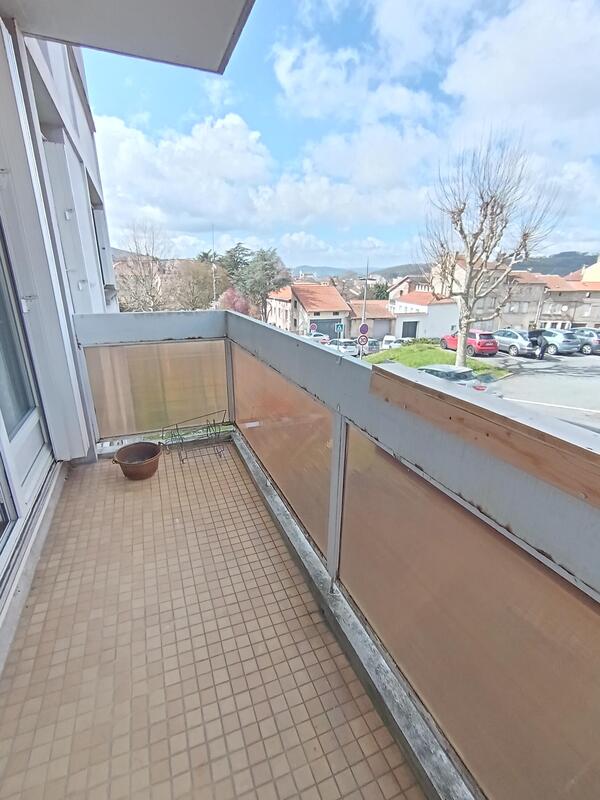 Appartement - 79 m² - 4 pièces