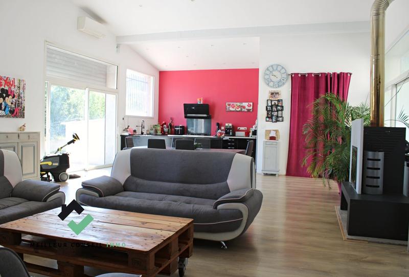 Maison - 177 m² - 6 pièces