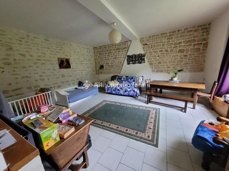 Maison - 215 m² - 7 pièces