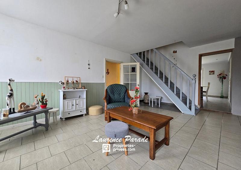 Maison - 140 m² - 6 pièces