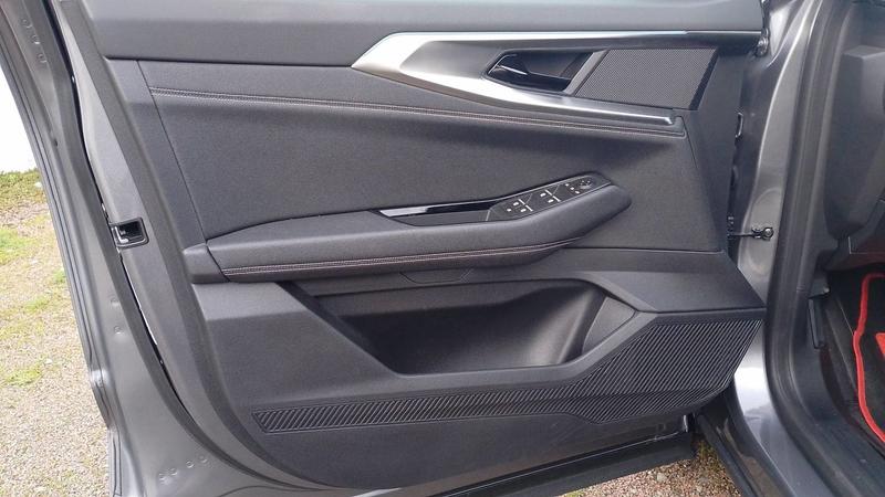 Renault Austral 1.2 E-Tech Dig-T 130 Xtronic Techno