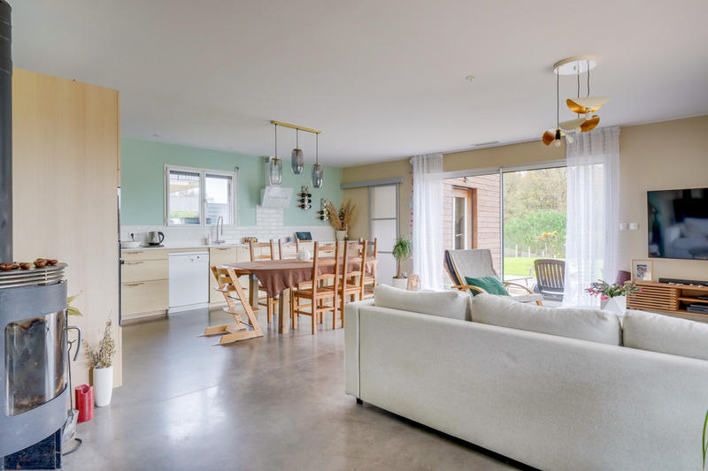 Maison - 125 m² - 5 pièces