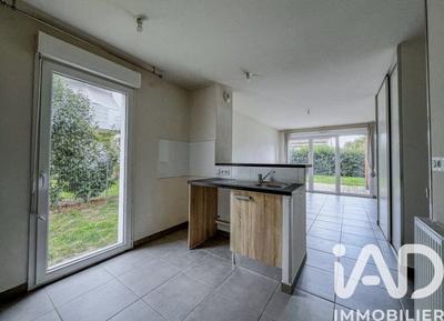 Maison - 65 m² - 3 pièces