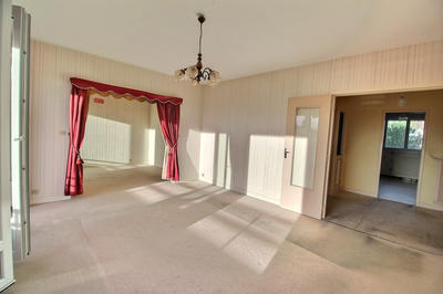 Appartement - 85 m² - 3 pièces