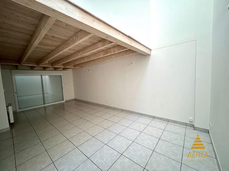 Appartement - 115 m² - 5 pièces