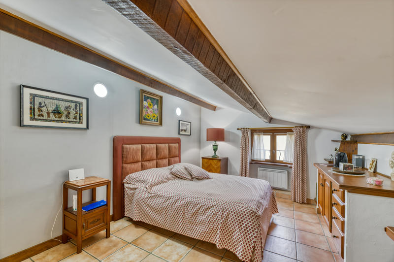 Duplex - 159 m² - 6 pièces