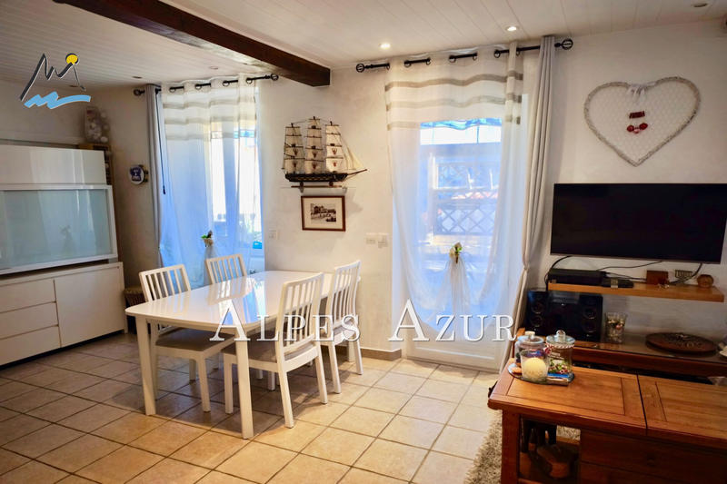 Maison de ville - 107 m² - 5 pièces