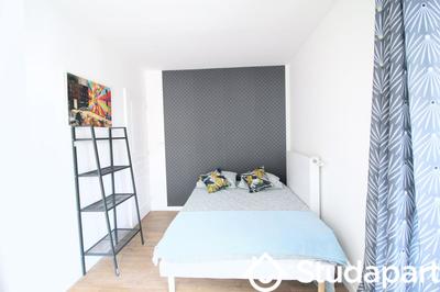 Chambre - 10 m² - 1 pièce